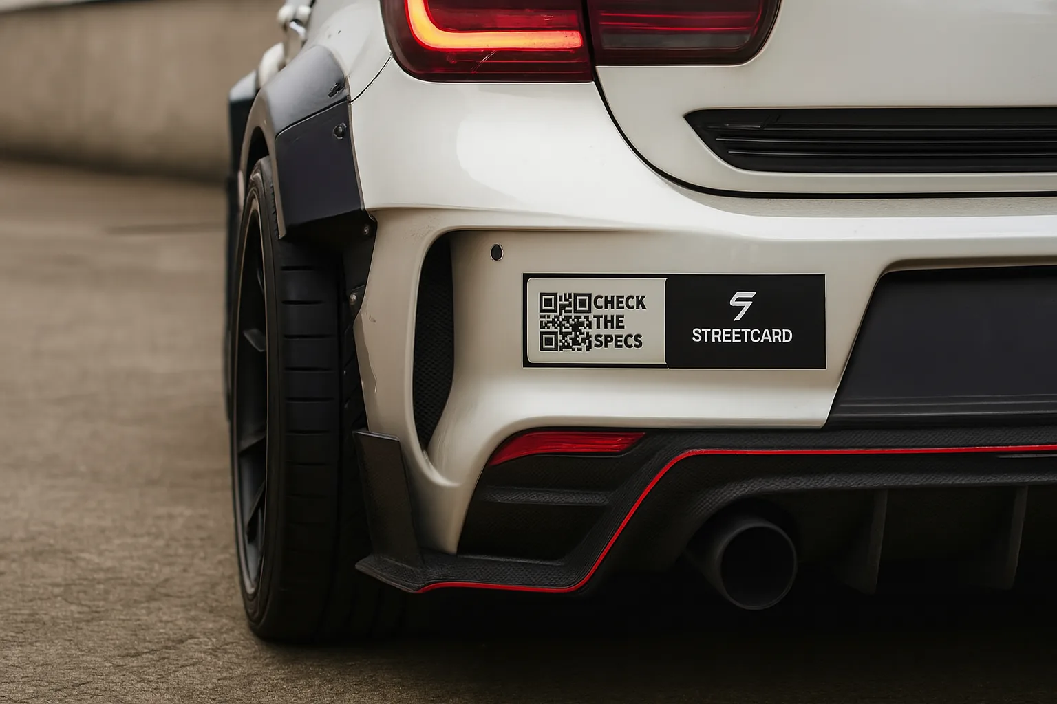 A live Garage Streetcard profile showing a Nissan GT-R R34 with full specs